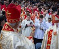 Video: Thế Giới Nhìn Từ Vatican 2/5/2019: Vụ đại nghịch bất đạo cáo gian Hồng Y đã đến hồi kết thúc nhưng giáo dân không biết nên vui hay buồn?