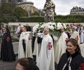 Notre Dame de Paris – Cuộc rước long trọng và cảm động Lễ Đức Mẹ Hồn Xác Lên Trời 15/08/2019