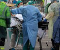 Video: Nhiều nhân viên y tế Italia qua đời, thi thể quàn trong nhà nguyện bệnh viện. Xin cầu nguyện cho họ