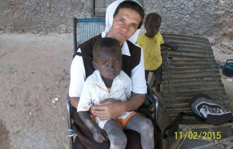 Mali – Phi châu – Một nữ tu truyền giáo đã bị bắt cóc 4 năm rồi mà vẫn chưa được thả tự do!