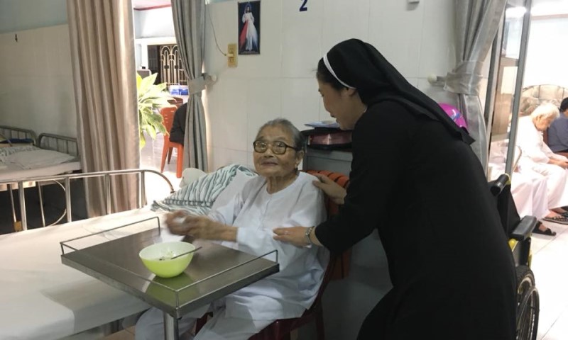 Suy tư về sứ vụ của người nữ tu Mến Thánh Giá trong bối cảnh xã hội Việt Nam hiện nay