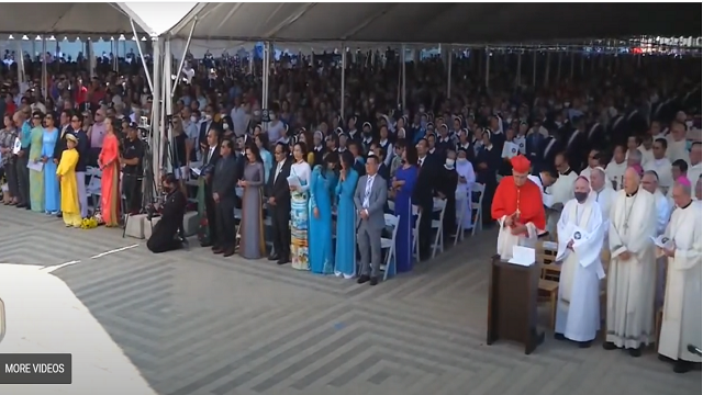 Video thánh lễ cung hiến tượng đài Đức Mẹ La Vang tại Orange, California